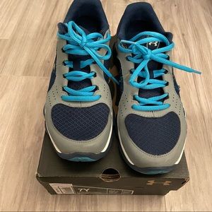 Under Armour Micro G Assert Assert IV Size 7